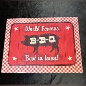 World Famous BBQ Glass Kitchen Cutting Board